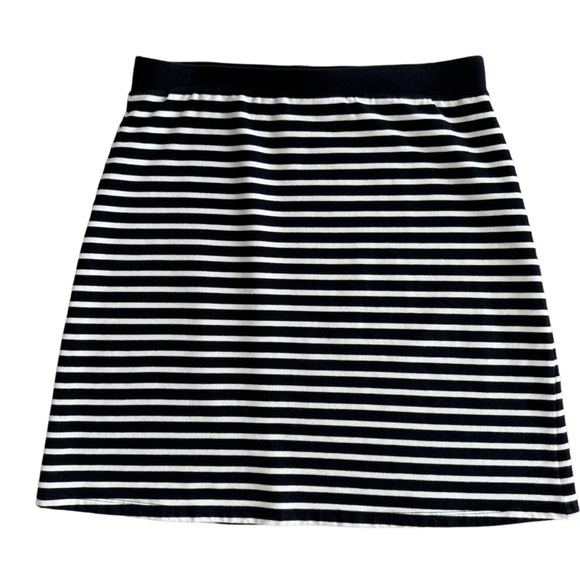 Talbots Striped Jersey Knit Skirt Size Medium Navy Blue White Pull on - Picture 2 of 6